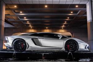 Lamborghini Aventador LP720-4 Jackie Chan Edition 2014 года
